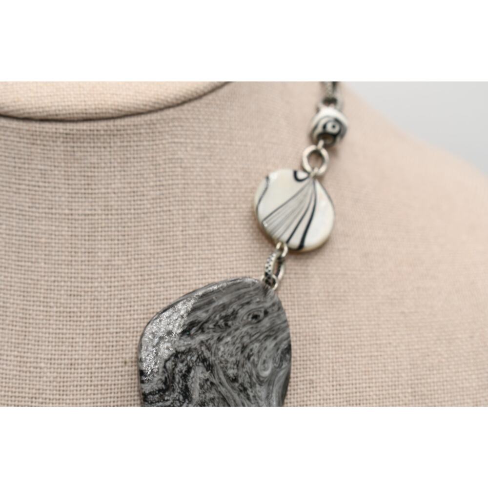 Chico's Statement Necklace Black White Lucite Wood Ring Silver Tone - Picture 6 of 11